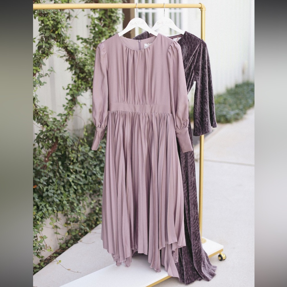 - Dainty jewells dress